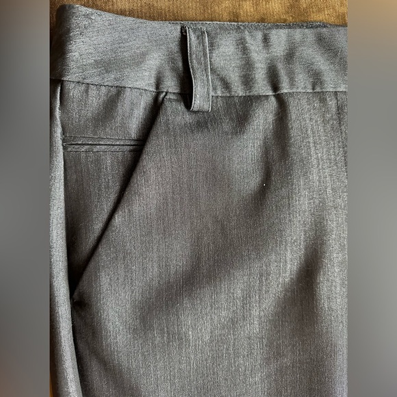 Larry Levine Gray Silver Wide Straight Leg Business attire With Pockets SZ 14 - Picture 4 of 14